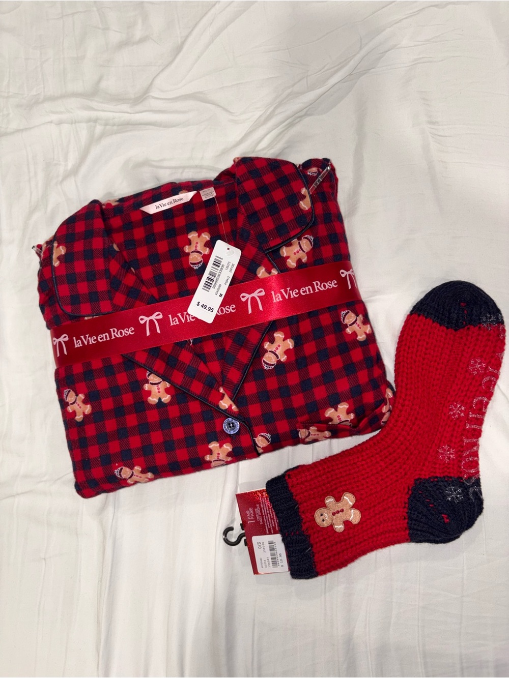 la Vie en Rose Red Plaid Gingerbread Men Men’s Pajama Set - Red